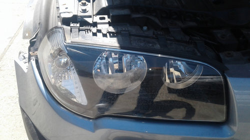 Far faruri BMW X3 E83 nonfacelift 2005-2008