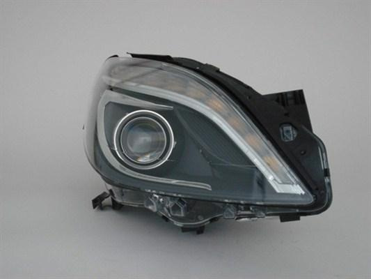 Far Lampa frontala Dreapta bi-xenon D1S-PY21W-W5W automat bec culoare insert. negru se potrivește. MERCEDES B SPORTS TOURER W246 MERCEDES-BENZ B-CLASS (W246, W242), Hatchback, 10.2011 - 12.2018 Magneti Marelli 711307023767