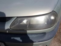 Far Renault Laguna 1 Facelift din 2000