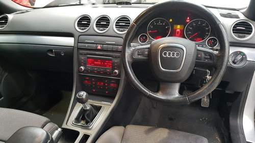 Far stanga Audi A4 B7 2007 Cabrio 1.8 TFSI