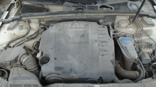 Far stanga Audi A4 B8 2011 Sedan 2.0 Tdi