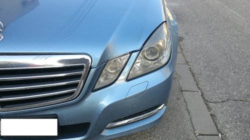 Far stanga bixenon adaptiv Mercedes W212 E Cl