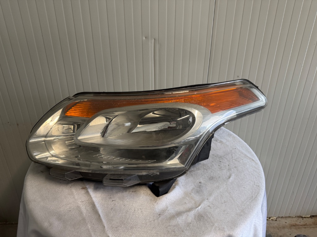 Far stanga Citroen C3 Picasso 2009/2010/2011/2012/2013