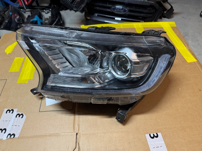 Far stanga COMPLET Ford Ranger Xenon FACELIFT 2019/2020/2021/2022/2023