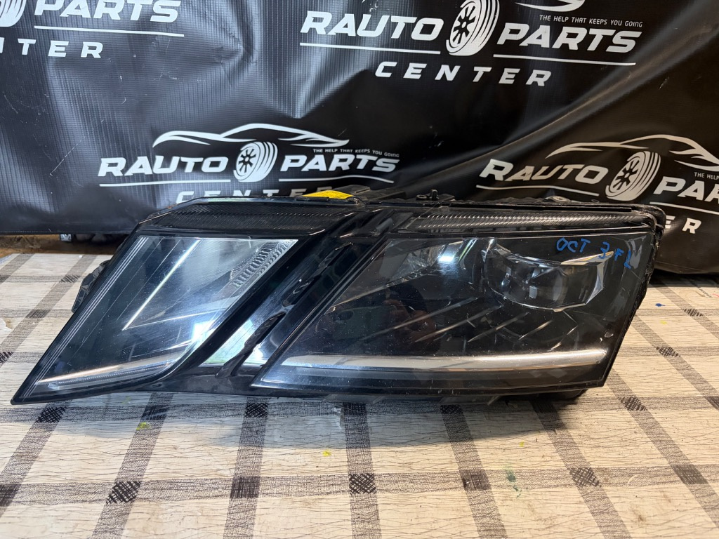 Far stanga complet Skoda Octavia 3 Facelift FULL LED 2017/2018/2019