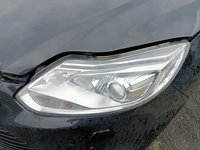 Far stanga cu xenon si lumini de zi Led Ford Focus mk3