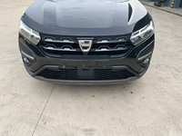 Far stanga Dacia Jogger