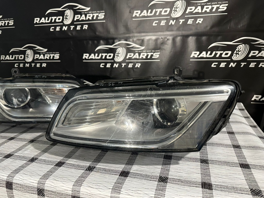 Far stanga / dreapta Audi Q5 Facelift Bixenon Led 2013/2014/2015