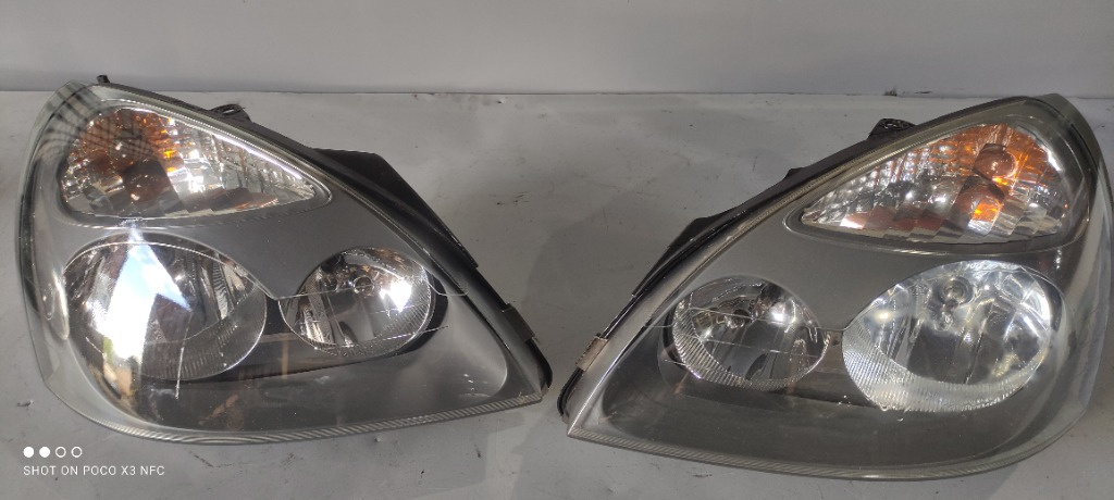 far-stanga-dreapta-renault-clio-2-renault-symbol-sh-de-vanzare-cu