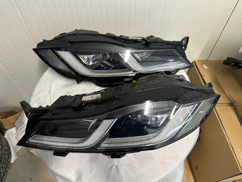 Far stanga / far dreapta complete Jaguar XF / F PACE FULL LED FACELIFT 2020/2021/2022/2023/2024