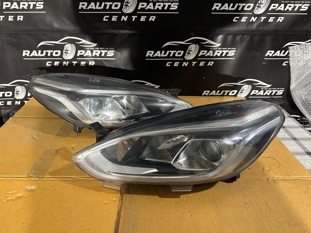 Far stanga / far dreapta Ford Fiesta MK8 LUPA LED 2018/2019/2020/2021/2022