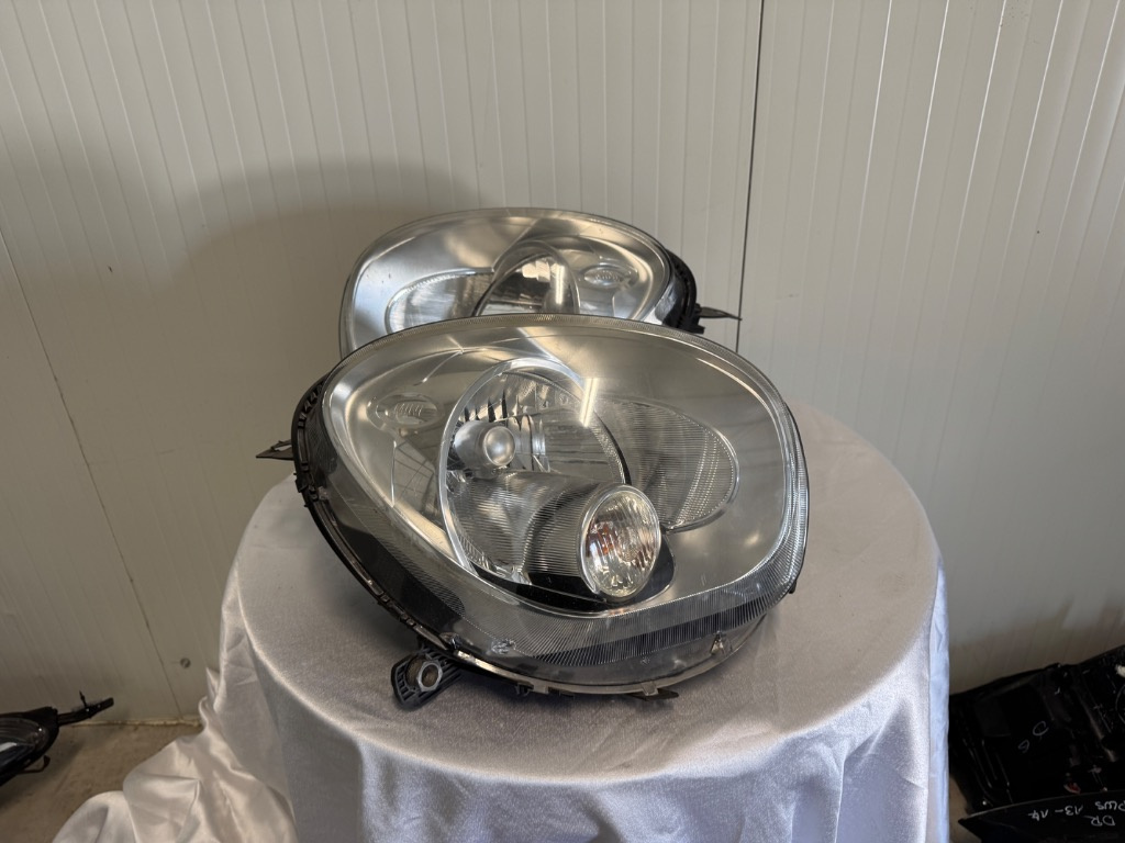 Far stanga / far dreapta Mini Cooper Countryman Halogen LED 2010/2011/2012/2013/2014/2015/2016