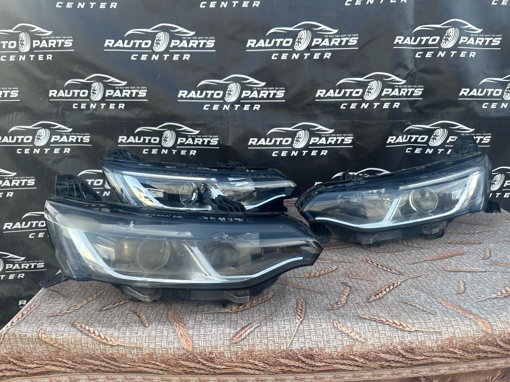 Far stanga / far dreapta Renault Talisman Halogen Led