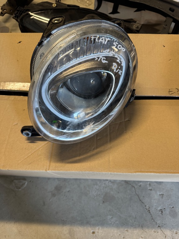 Far stanga Fiat 500 BIXENON LUPA 2015/2016/2017/2018/2019/2020/2021