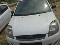 Far stanga Ford Fiesta 5 2006 Hatchback Coupe 1.4