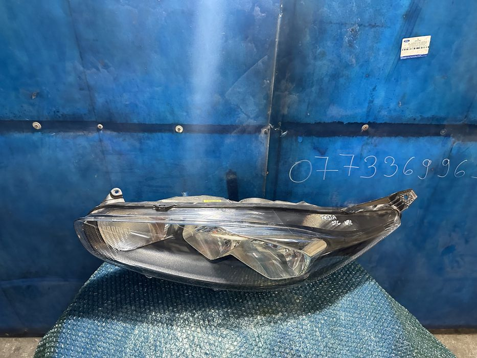 Far stanga Ford Fiesta nonfacelift 2012/2013/2014