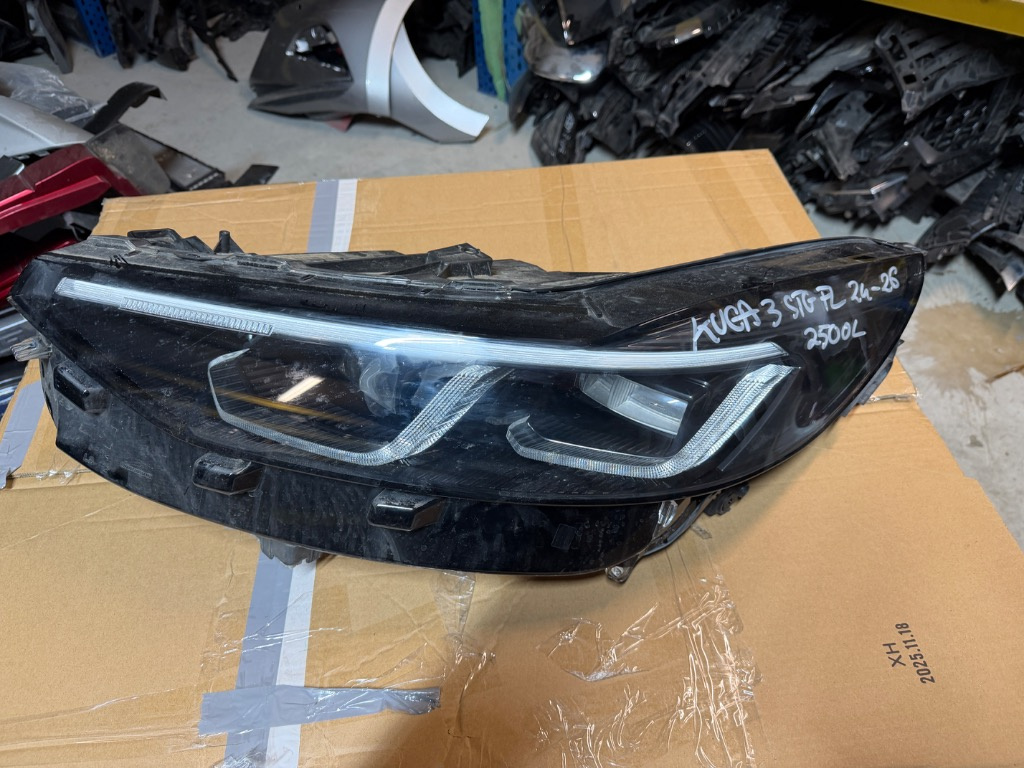 Far stanga Ford Kuga MK3 FACELIFT 2 Lupe FULL LED 2024/2025/2026