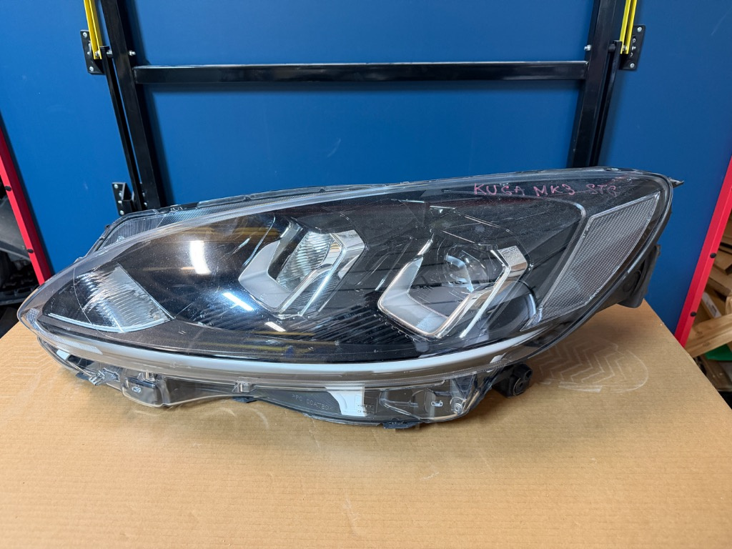 Far stanga Ford Kuga MK3 FULL LED O LUPA 2019/2020/2021/2022/2023