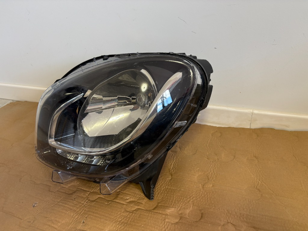 Far stanga halogen led Smart ForFour dup