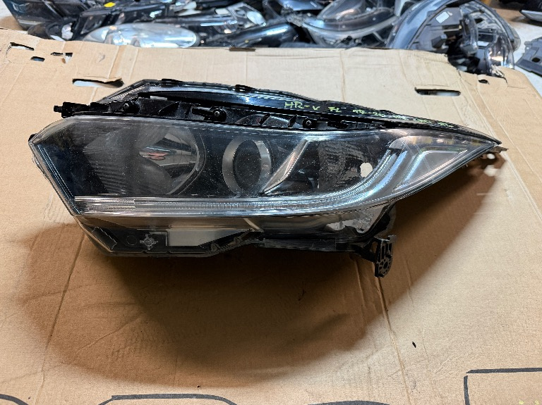 Far stanga Honda HR-V HRV FACELIFT Halogen LED 2017/2018/2019/2020