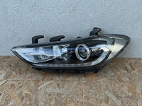 Far stanga Hyundai Elantra halogen + LED Original Europa