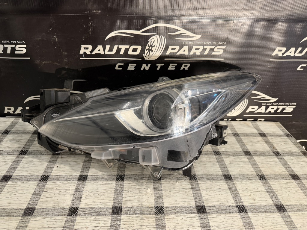 Far stanga Mazda 3 XENON 2013/2014/2015/2016