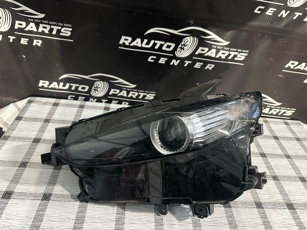 Far stanga Mazda CX-30 LED HALOGEN 12 Pini 2019/2020/2021/2022/2023