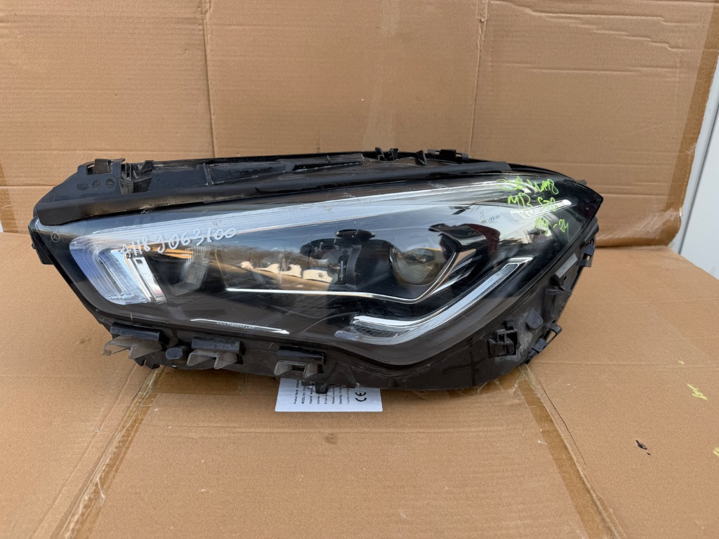 Far stanga Mercedes CLA W188 C118 MULTIBEAM FULL LED cod A1189063100 2019/2020/2021/2022/2023/2024