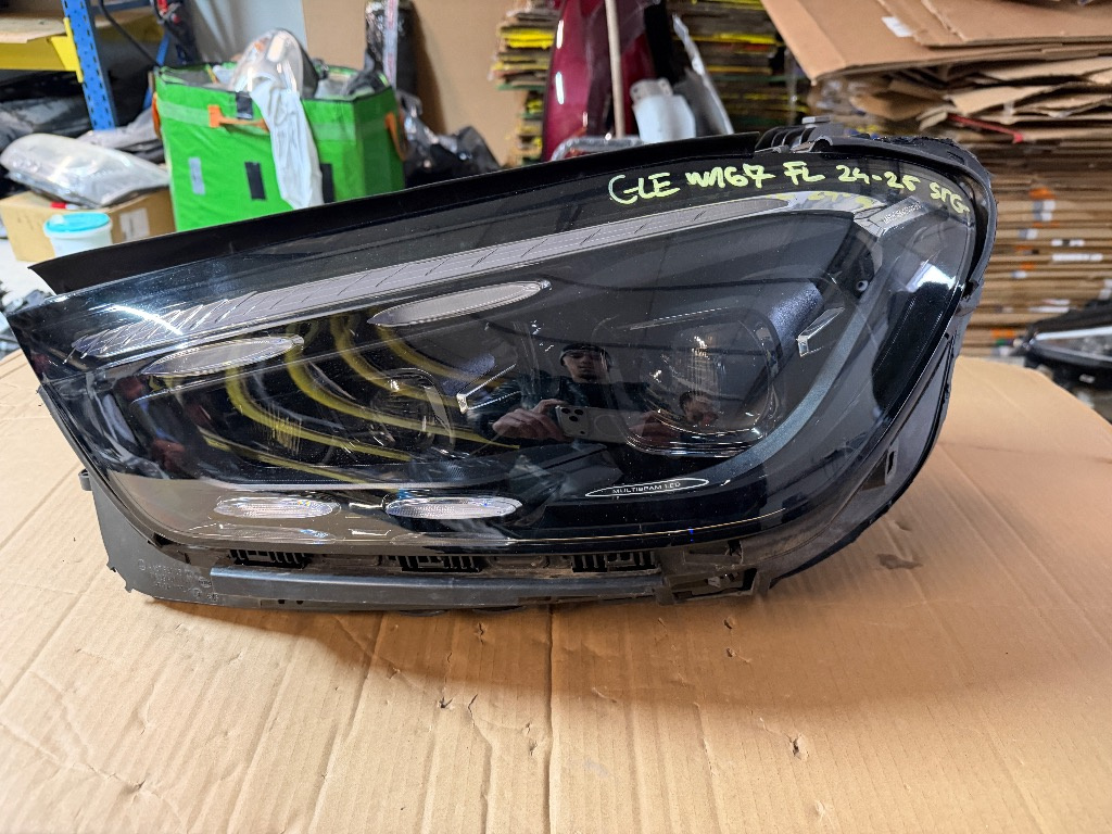 Far stanga Mercedes GLE W167 FACELIFT MULTIBEAM LED 2024/2025