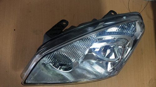 Far stanga Nissan Qashqai 2007-2009