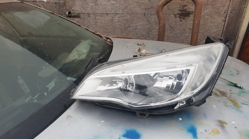 Far stanga Opel Astra J 2010 2011 mic defect, original