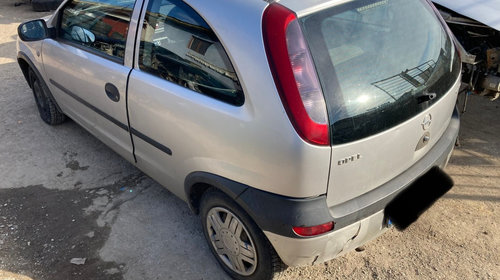 Far stanga Opel Corsa C 2003 COUPE 1.0