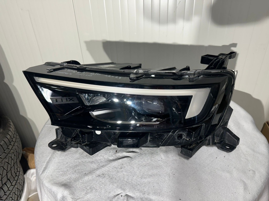 Far stanga Opel Mokka FULL LED MATRIX 2021/2022/2023/2024