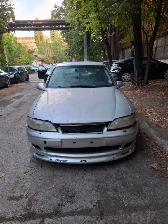 Far stanga Opel Vectra B 2002 Berlina 1.6 - imagine 5