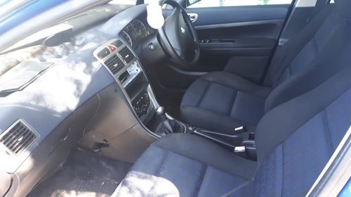 Far stanga Peugeot 307 2002 hatchback 1.6