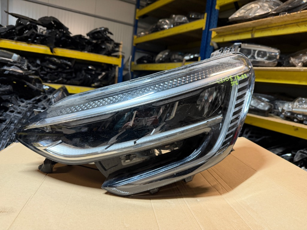 Far stanga Renault Megane 4 FACELIFT FULL LED PURE VISION 2020/2021/2022/2023 2606060281R
