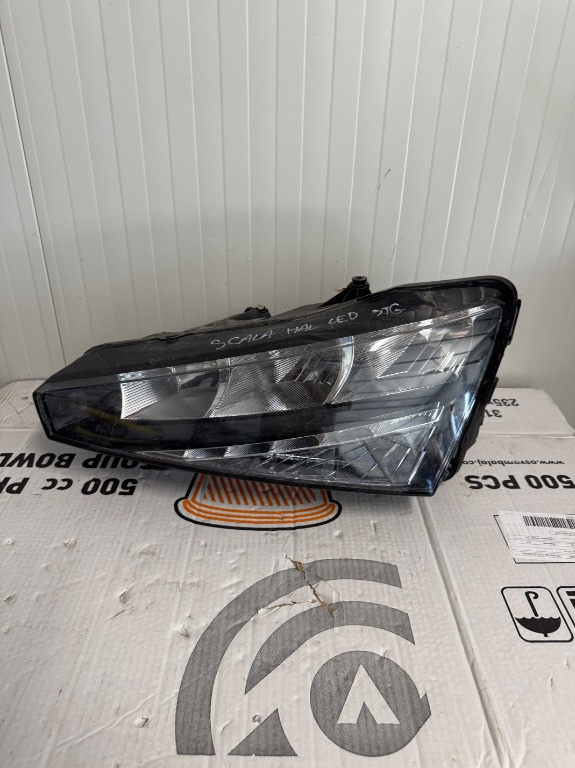Far stanga Skoda Scala HALOGEN LED 2019/2020/2021/2022/2023
