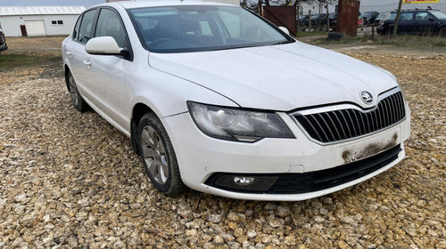 Far stanga Skoda Superb 2 [facelift] [2013 - 