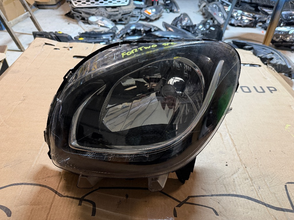 Far stanga Smart ForTwo Halogen 2014/2015/2016/2017/2018/2019
