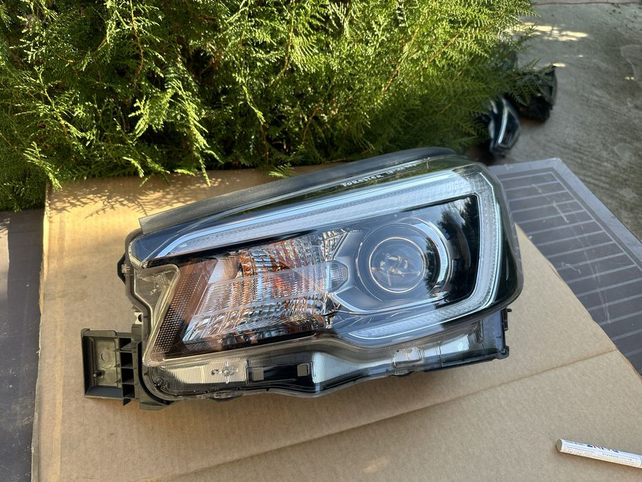 Far stanga Subaru Forester 2019/2020/2021/2022 LED