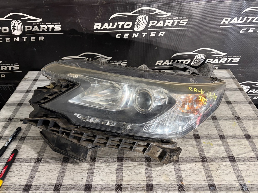 Far stanga + suport Honda CR-V XENON 2012/2013/2014/2015