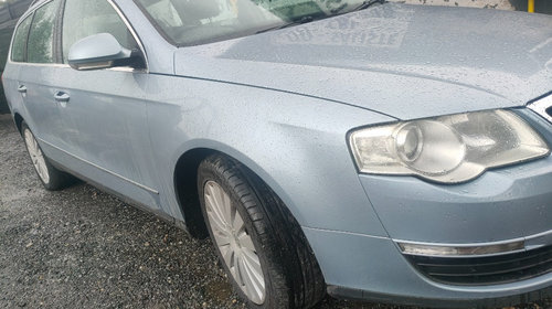 Far stanga Volkswagen Passat B6 2009 Combi 2.0tdi