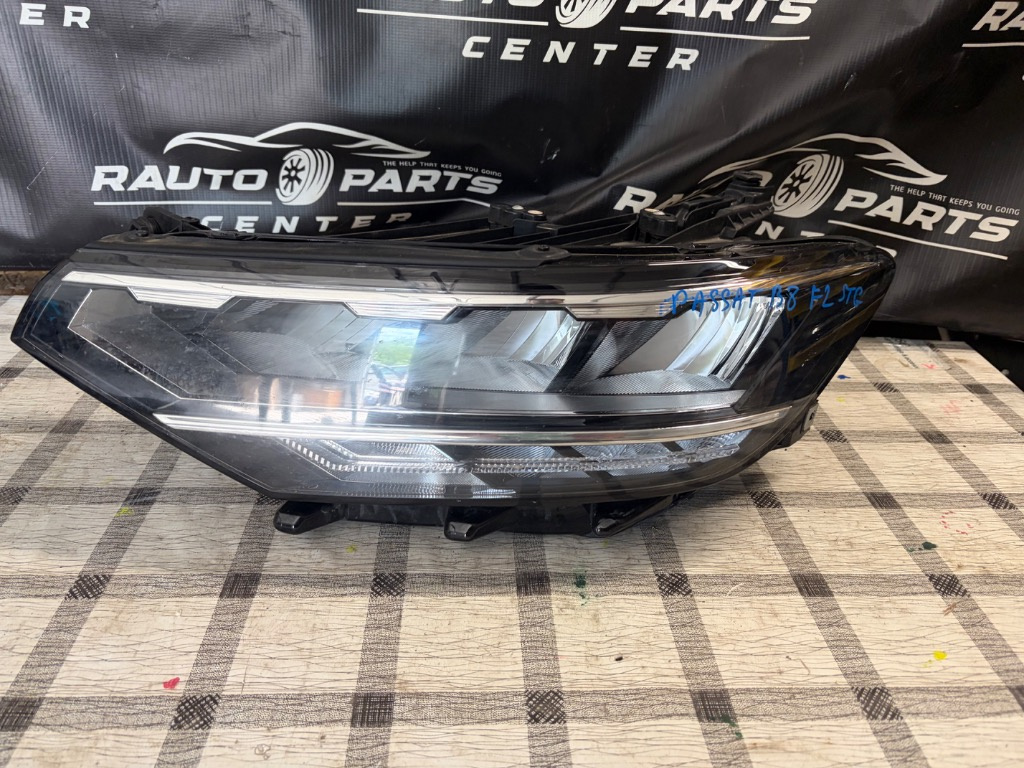 Far stanga Volkswagen Passat B8 FACELIFT FULL LED 2020/2021/2022/2023