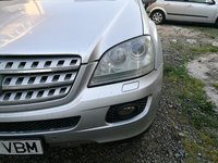 Far stanga xenon Mercedes ML W164 an 2006