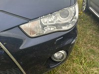 Far Stanga Xenon Mitsubishi Outlander Facelift 2012