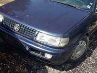 Far stanga dr vw passat 1996