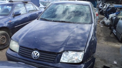 Far Volkswagen Bora