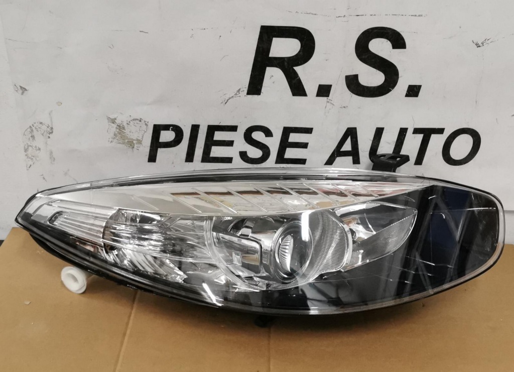 FAR XENON RENAULT FLUENCE DUPA 2013 COD 