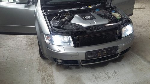 Faruri Audi A4 B6 Xenon din fabrica an 2003