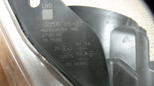 Faruri cu XENON Toyota Avensis cod - 81166-05310